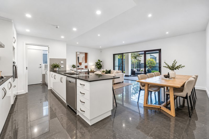 Photo - 1/29 Simmons Crescent, Flinders Park SA 5025 - Image 8
