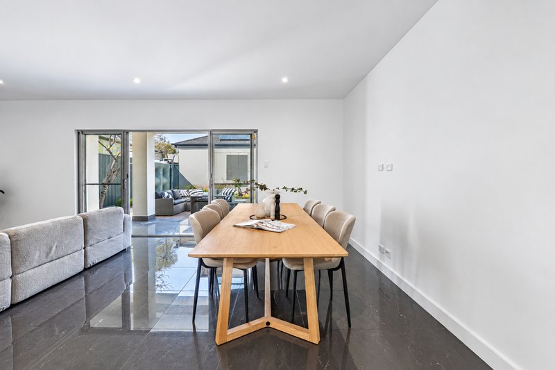 Photo - 1/29 Simmons Crescent, Flinders Park SA 5025 - Image 9