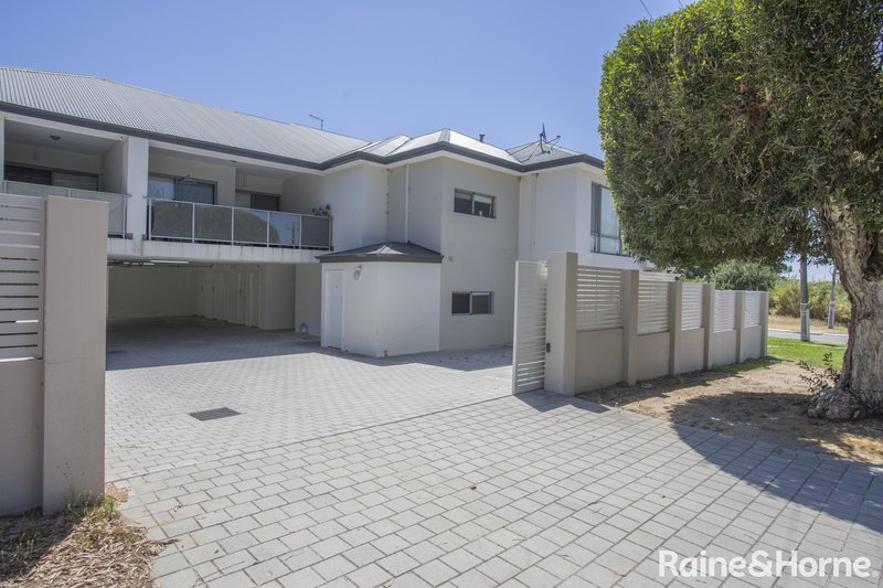 Photo - 1/29 Spring Avenue, Midland WA 6056 - Image 2