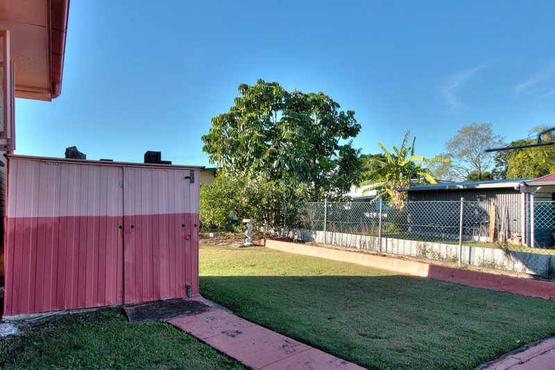 Photo - 129 Station Road, Woodridge QLD 4114 - Image 12