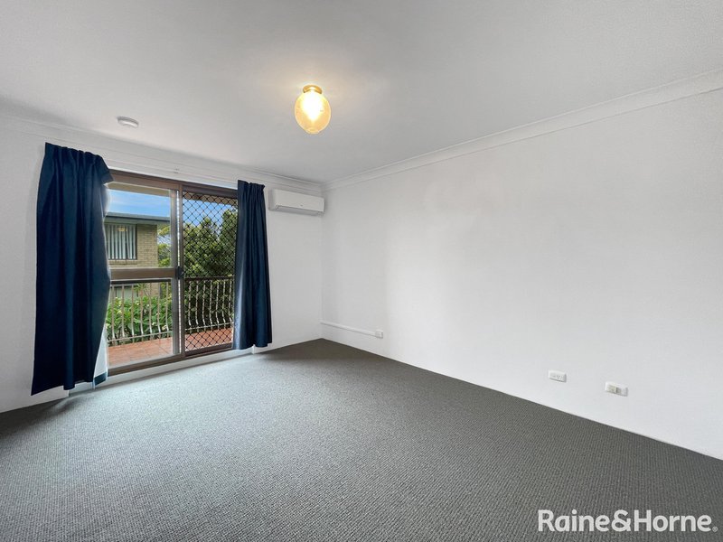 Photo - 1/29 Sundridge Street, Taringa QLD 4068 - Image 5