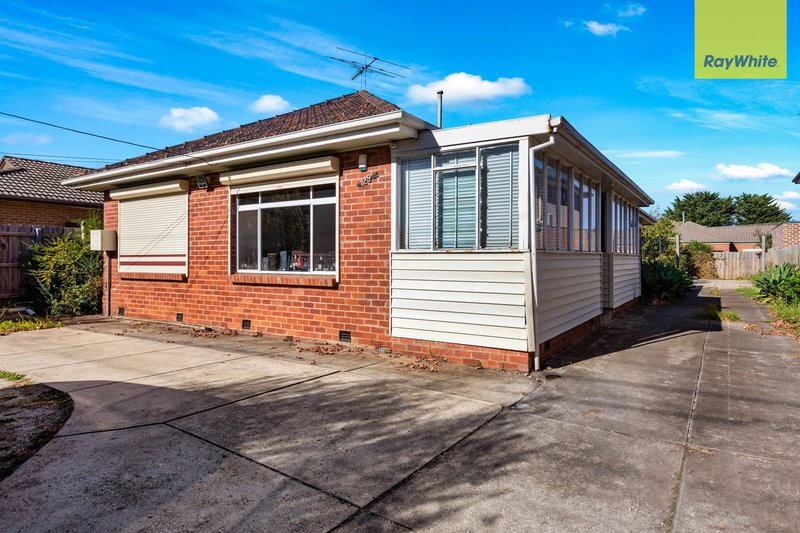 129 Taylors Road, St Albans VIC 3021