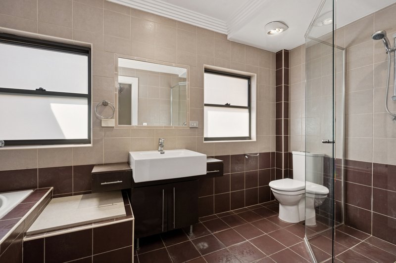 Photo - 129 The Avenue, Hurstville NSW 2220 - Image 7