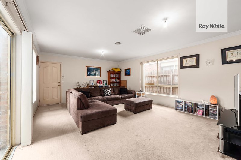 Photo - 129 The Lakes Boulevard, South Morang VIC 3752 - Image 3