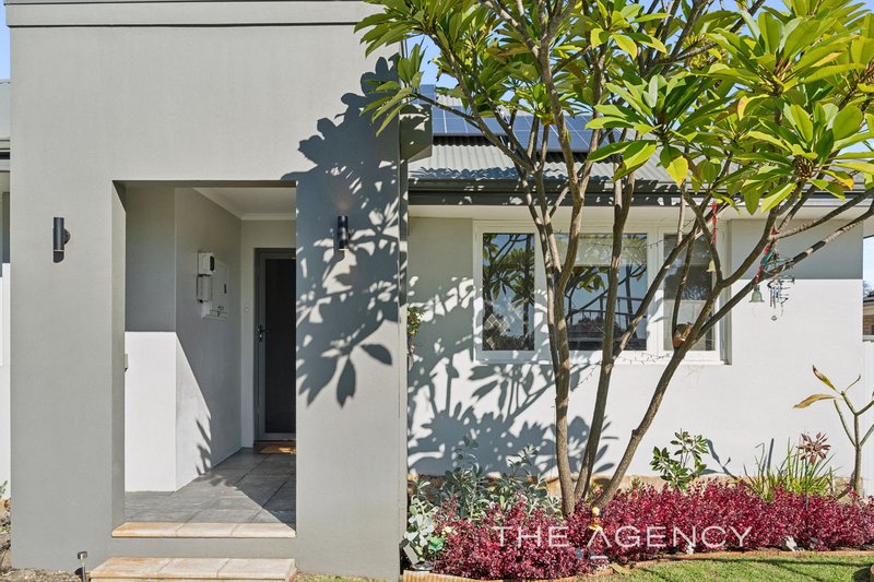 Photo - 129 The Strand , Bedford WA 6052 - Image 2