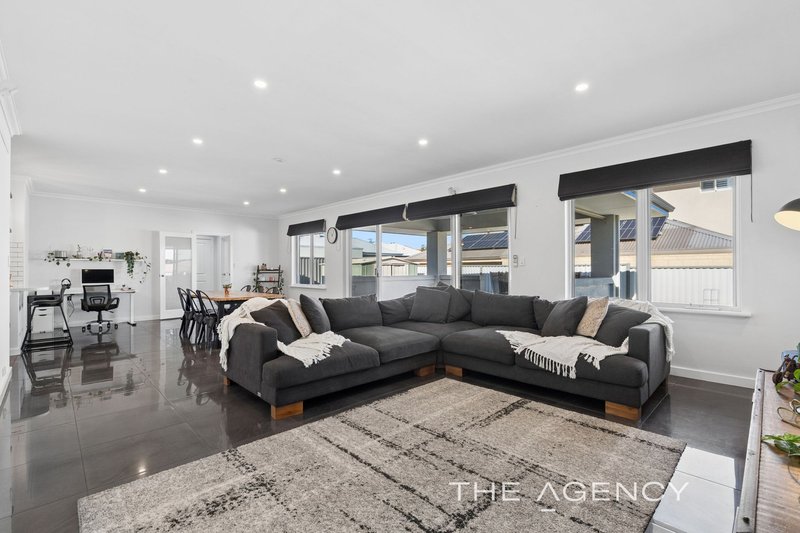 Photo - 129 The Strand , Bedford WA 6052 - Image 11