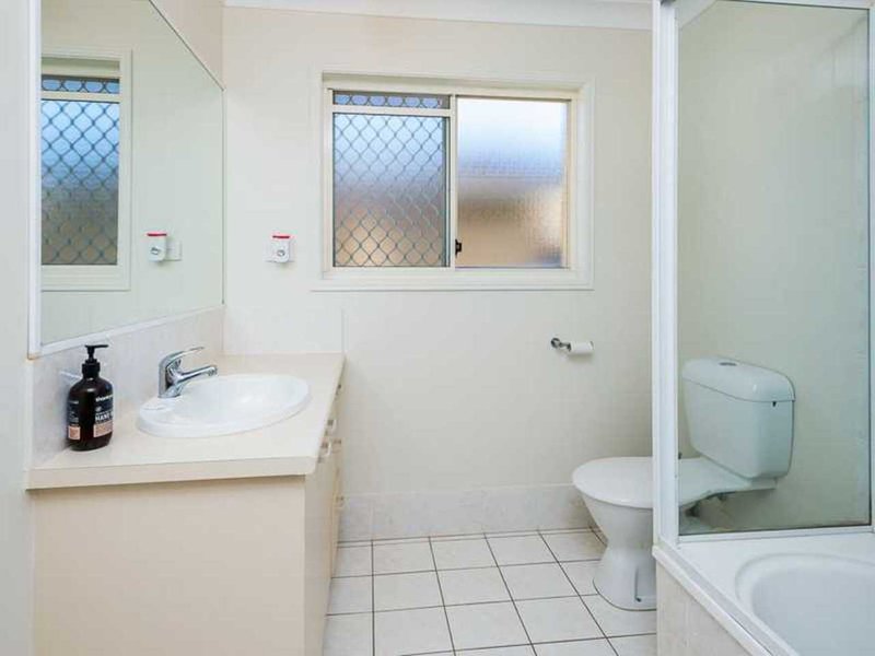 Photo - 1/29 Thornleigh Cr , Varsity Lakes QLD 4227 - Image 10