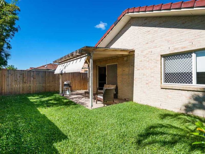 Photo - 1/29 Thornleigh Crescent, Varsity Lakes QLD 4227 - Image 7