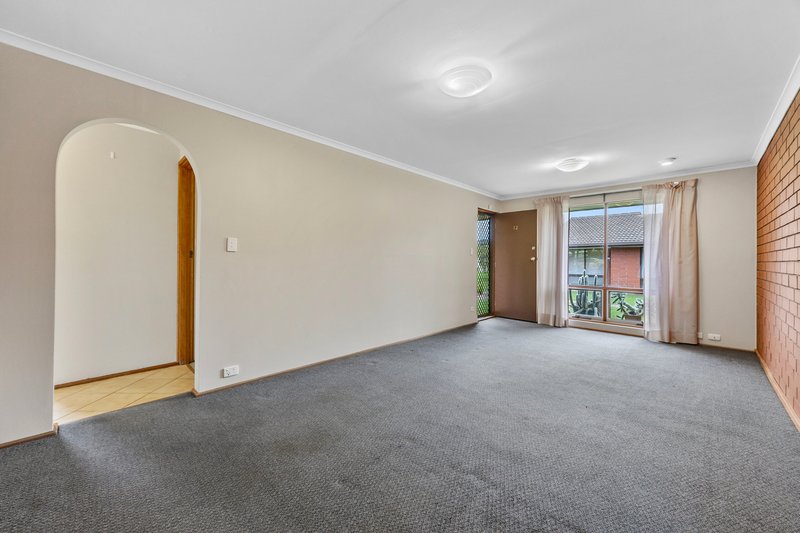 Photo - 12/9 Tretter Street, Morphett Vale SA 5162 - Image 5