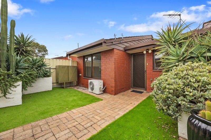Photo - 12/9 Tretter Street, Morphett Vale SA 5162 - Image 13
