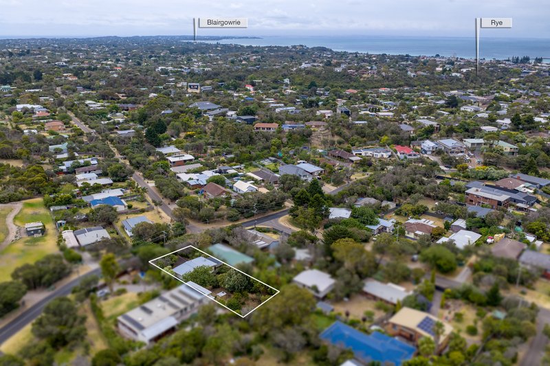 Photo - 129 Weeroona Street, Rye VIC 3941 - Image 18