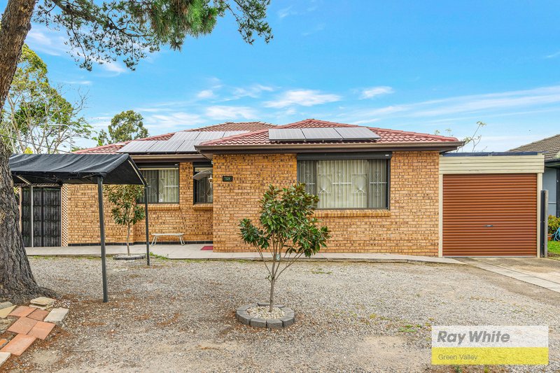 Photo - 129 Willan Drive, Cartwright NSW 2168 - Image 2