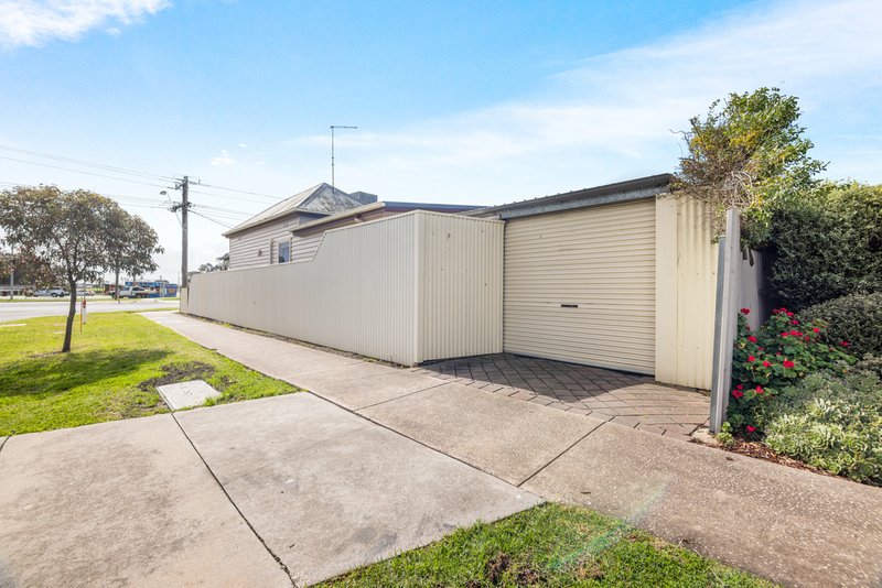 Photo - 129 Wilson Street, Horsham VIC 3400 - Image 15