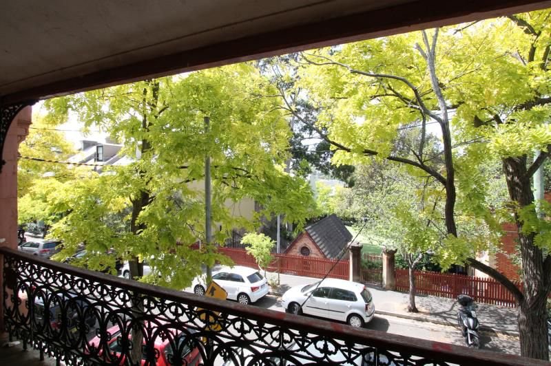 Photo - 129 Womerah Avenue, Darlinghurst NSW 2010 - Image 1