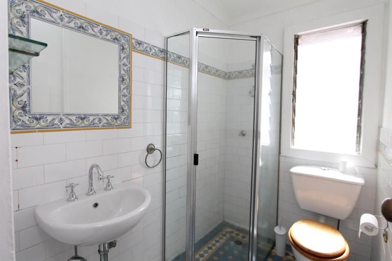 Photo - 129 Womerah Avenue, Darlinghurst NSW 2010 - Image 4