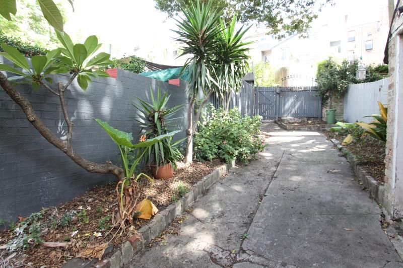 Photo - 129 Womerah Avenue, Darlinghurst NSW 2010 - Image 6