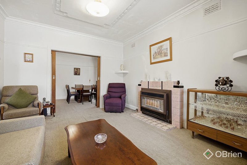 Photo - 129 Woods Street, Newport VIC 3015 - Image 3