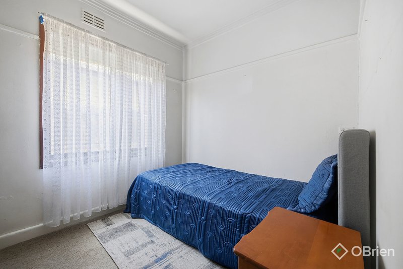 Photo - 129 Woods Street, Newport VIC 3015 - Image 10