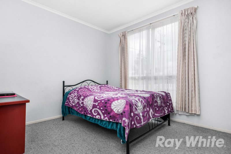 Photo - 1&2/9 Woodstock Road, Mount Waverley VIC 3149 - Image 9