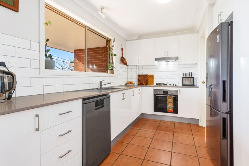 Photo - 12/92 Hunter Street, Hornsby NSW 2077 - Image 4