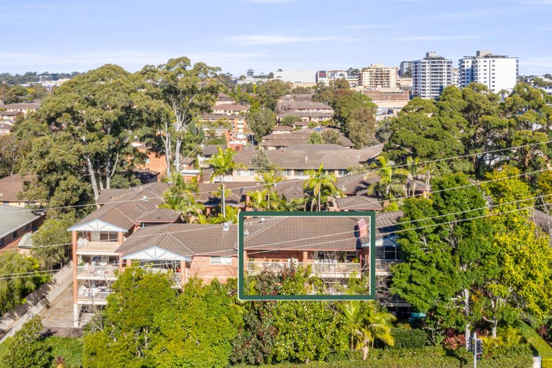 Photo - 12/92 Hunter Street, Hornsby NSW 2077 - Image 8