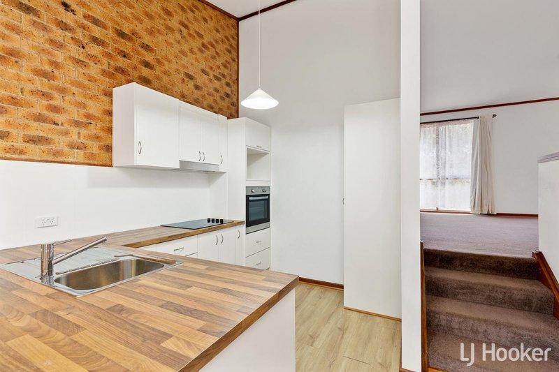 Photo - 12/93 Chewings Street, Scullin ACT 2614 - Image 2