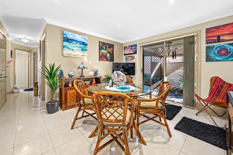 Photo - 1/293 Pacific Highway, Belmont North NSW 2280 - Image 10