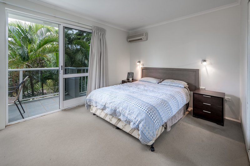 Photo - 129/305-341 Coral Coast Drive, Palm Cove QLD 4879 - Image 4