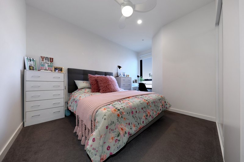 Photo - 129/801 Centre Road, Bentleigh East VIC 3165 - Image 9