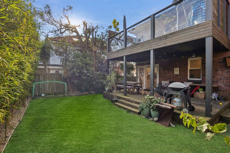 Photo - 1&2/99 Balgowlah Road, Fairlight NSW 2094 - Image 13