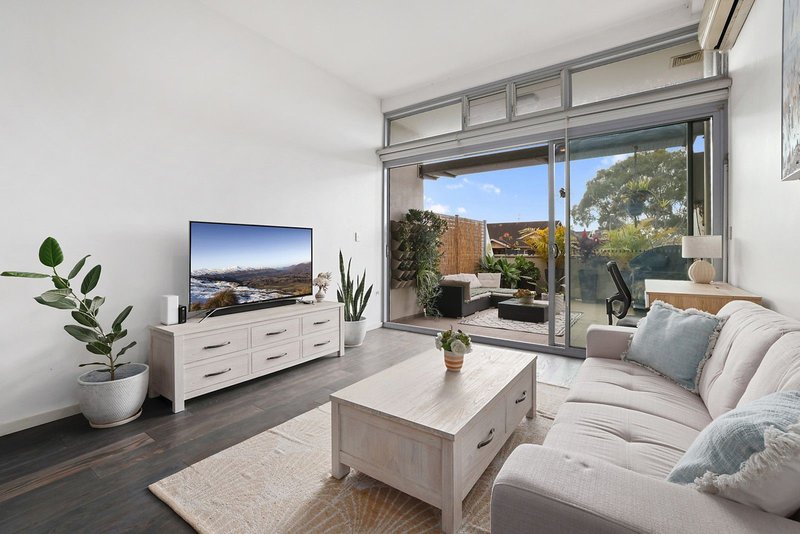 Photo - 1/299 Condamine Street, Manly Vale NSW 2093 - Image 1