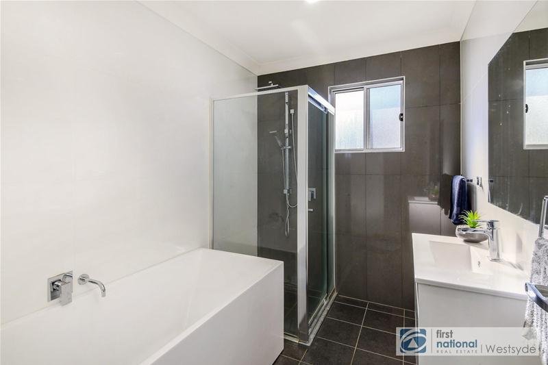 Photo - 1/299 Flushcombe Road, Blacktown NSW 2148 - Image 7