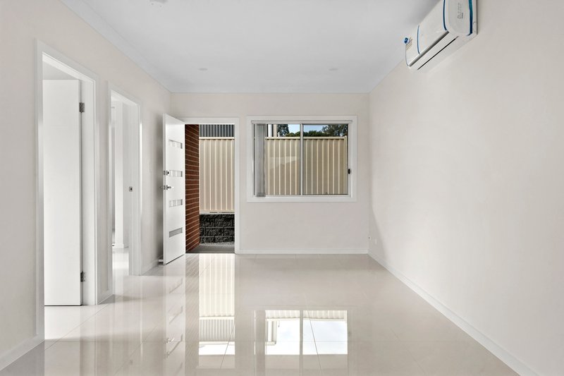 Photo - 12A Balmain Place, Doonside NSW 2767 - Image 3