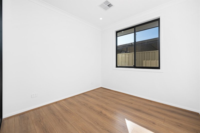 Photo - 12a Brooker Avenue, Campbelltown SA 5074 - Image 10