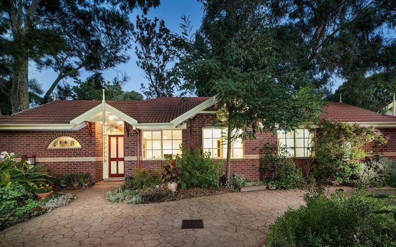 Photo - 12A Clifford Court, Forest Hill VIC 3131 - Image 1