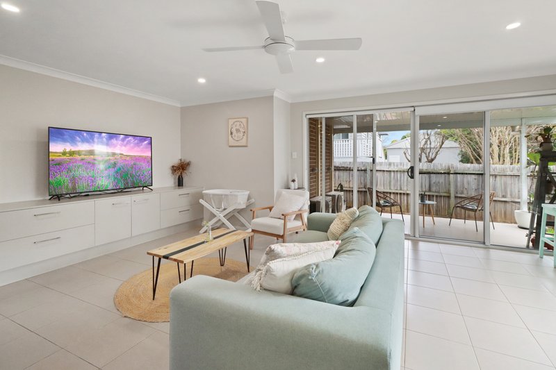 Photo - 1/2A Countess Street, East Ipswich QLD 4305 - Image 6