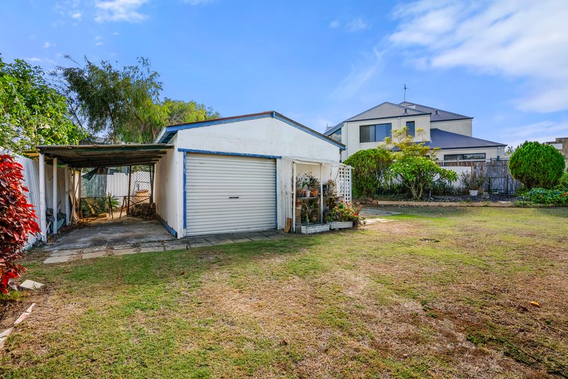 Photo - 12A Coventry Road, Shoalwater WA 6169 - Image 22