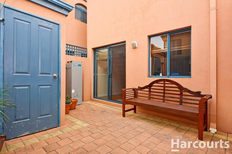 Photo - 12A Cyane Way, Currambine WA 6028 - Image 17