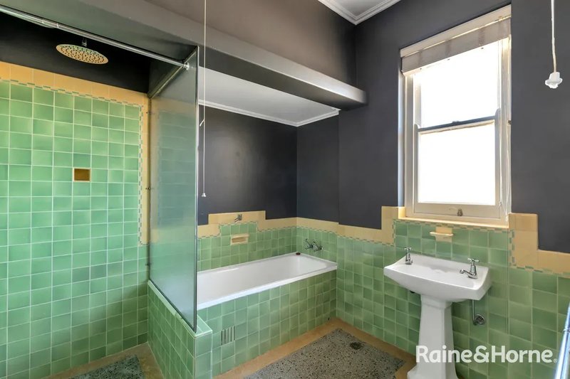 Photo - 1/2A Deepdene Avenue, Westbourne Park SA 5041 - Image 9