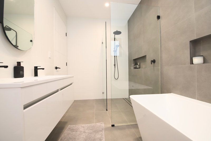 Photo - 12A Edward Street, Bankstown NSW 2200 - Image 18