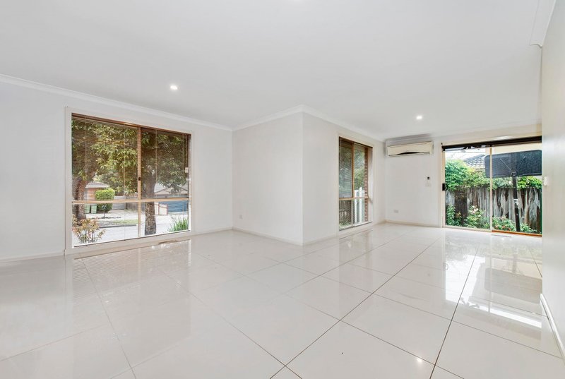 Photo - 1/2A Frederick Street, Croydon VIC 3136 - Image 2