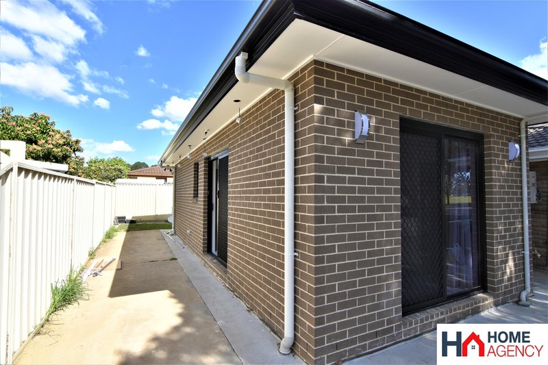 Photo - 12a Hampshire Place, Wakeley NSW 2176 - Image 1