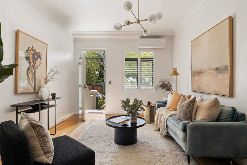 Photo - 12A Jarrett Street, Leichhardt NSW 2040 - Image 2