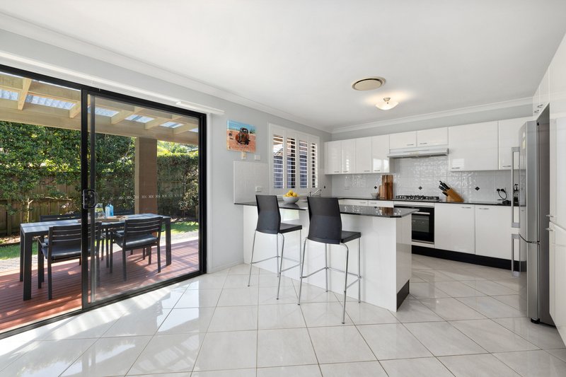 Photo - 12A Lakeview Parade, Warriewood NSW 2102 - Image 4