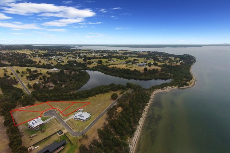 Photo - 12A Lands End Grove, Metung VIC 3904 - Image 3