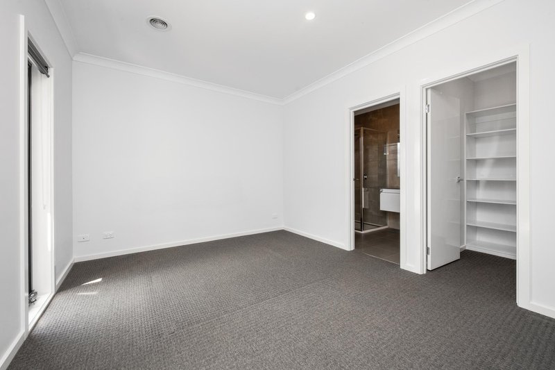 Photo - 12A Leigh Road, Croydon VIC 3136 - Image 4