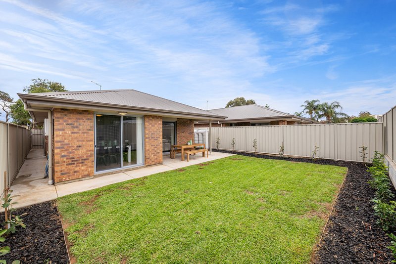 Photo - 12a Lincoln Cres Avenue, Pooraka SA 5095 - Image 13