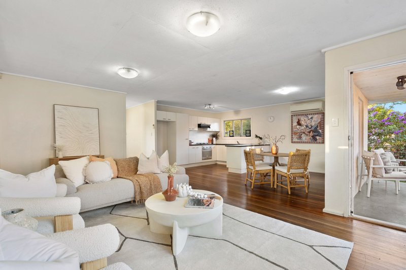 Photo - 12A Marbella Street, Slacks Creek QLD 4127 - Image 2