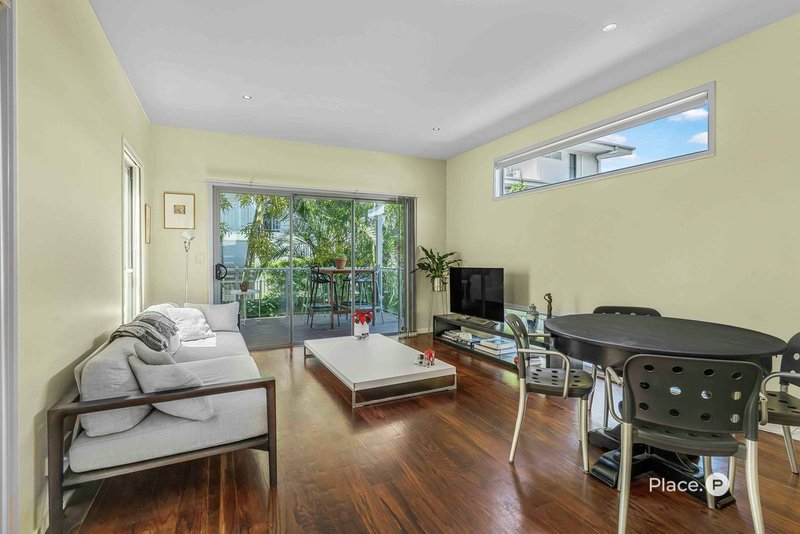 Photo - 12A Marie Street, Balmoral QLD 4171 - Image 5