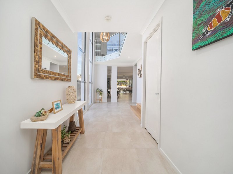 Photo - 12A Palmtree Avenue, Scarborough QLD 4020 - Image 4